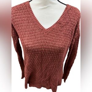 AE 🦅 KNIT SWEATER